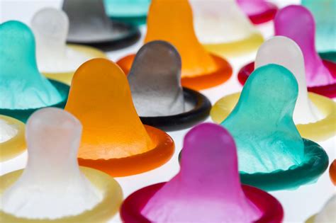 Blowjob ohne Kondom gegen Aufpreis Sexuelle Massage Gut